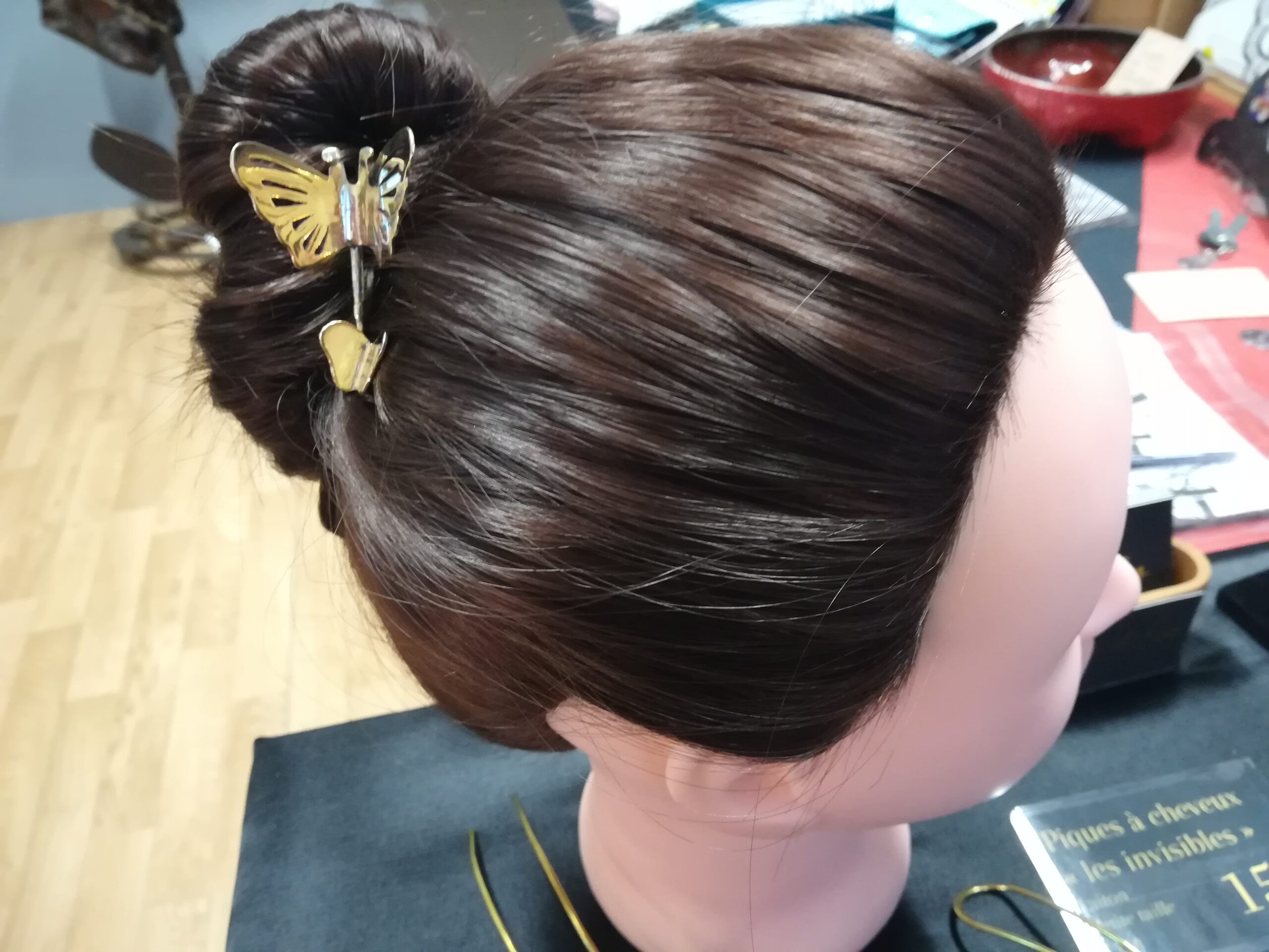 Pique à cheveux avec 2 papillons, ergonomique, en laiton, véritable bijou de cheveux. – Image 4